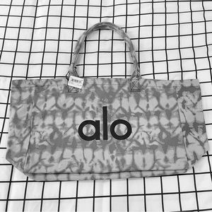 Alo Yoga Shopper Tote